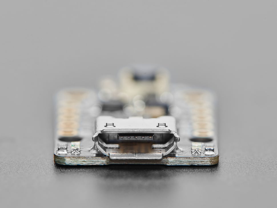 Adafruit Trinket M0 - for use with CircuitPython & Arduino IDE